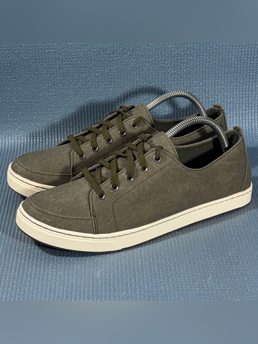 L.L. Bean Campside Oxford Green Canvas Sneakers Women’s Size 10
